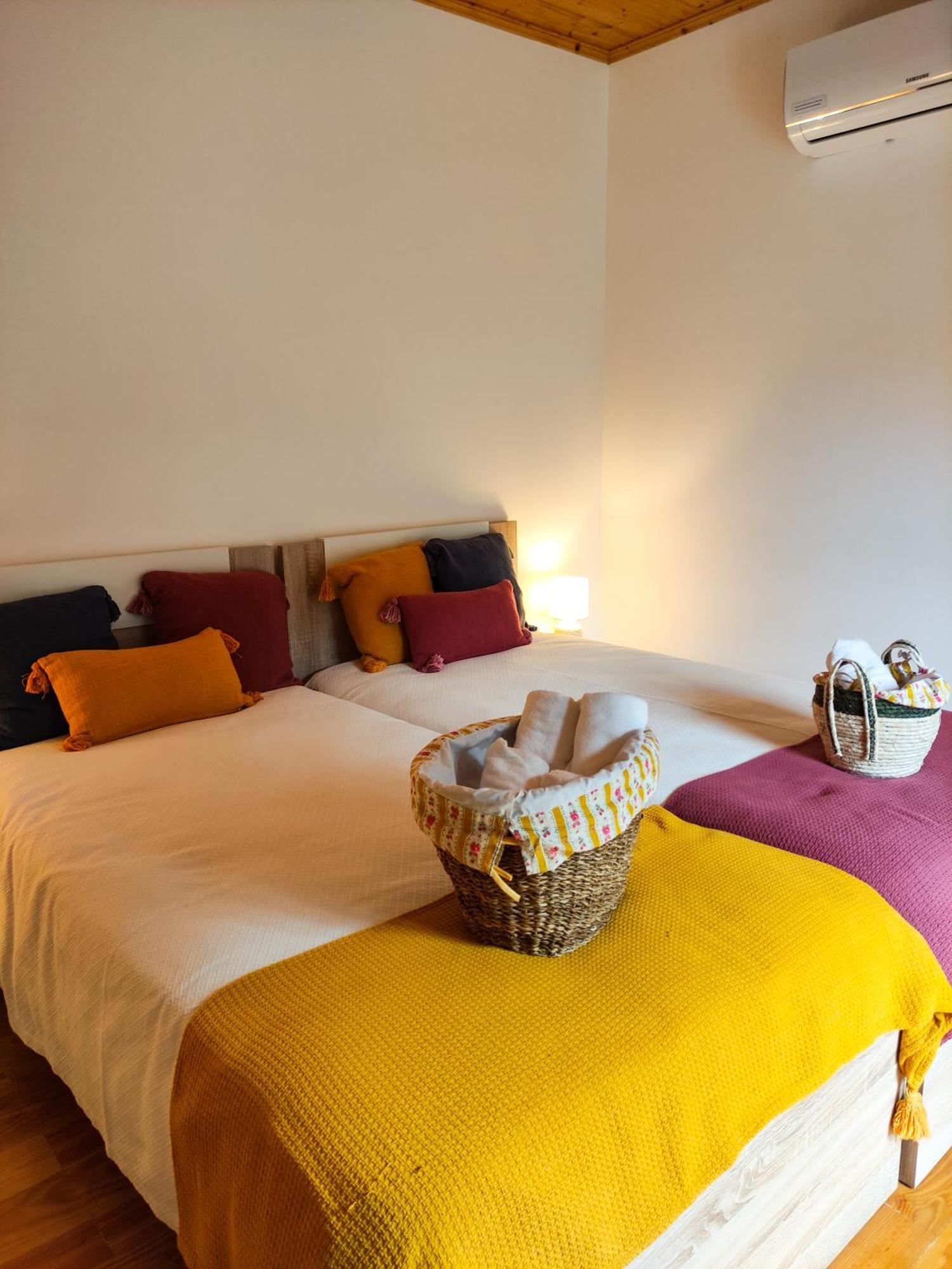 Farm stay Vale Do Ceira